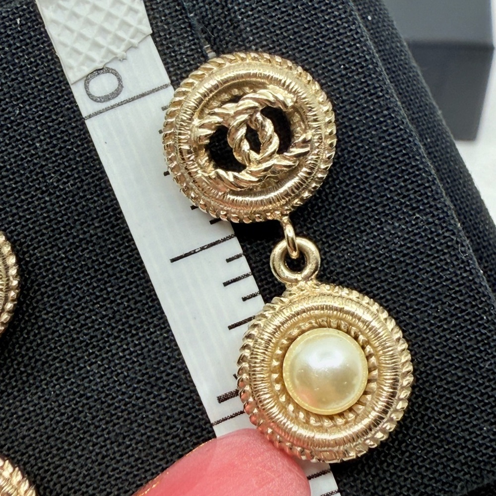 Chanel Gold CC Faux Pearl Dangle Earrings - Picture 3 of 10